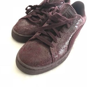 Puma women’s Remaster Suede in winetasting - sz10